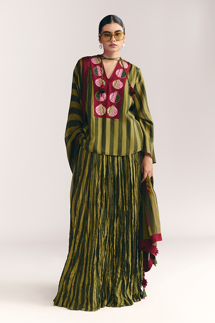 Anar Garden Skirt Set