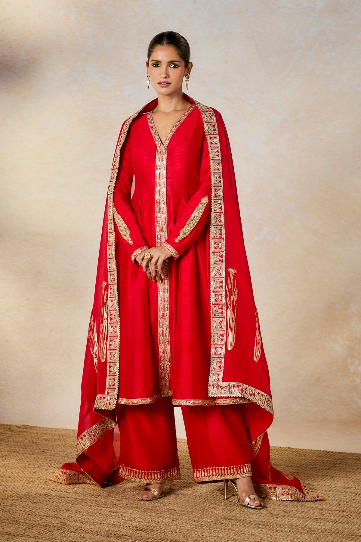 Red Whispering Lily Set