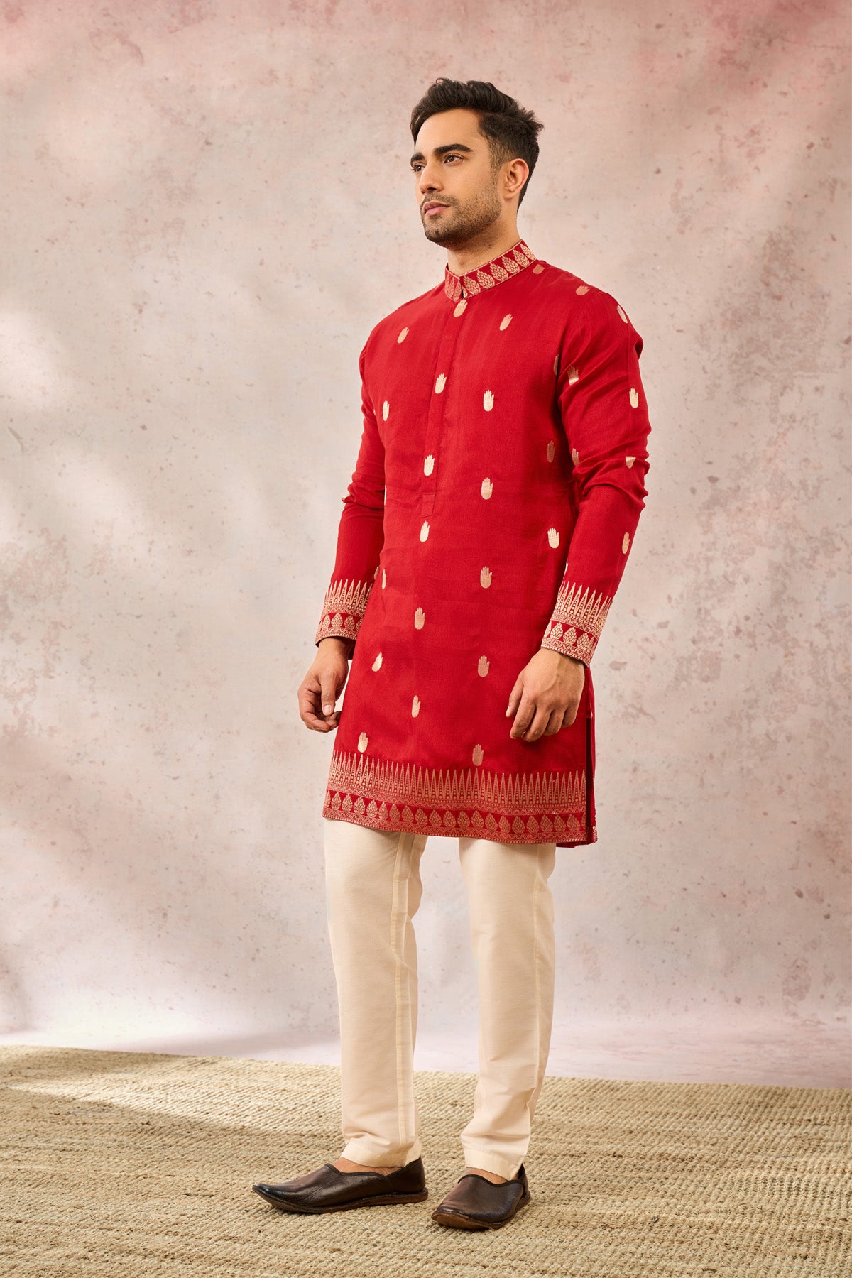 Red Haath Phool Kurta Set