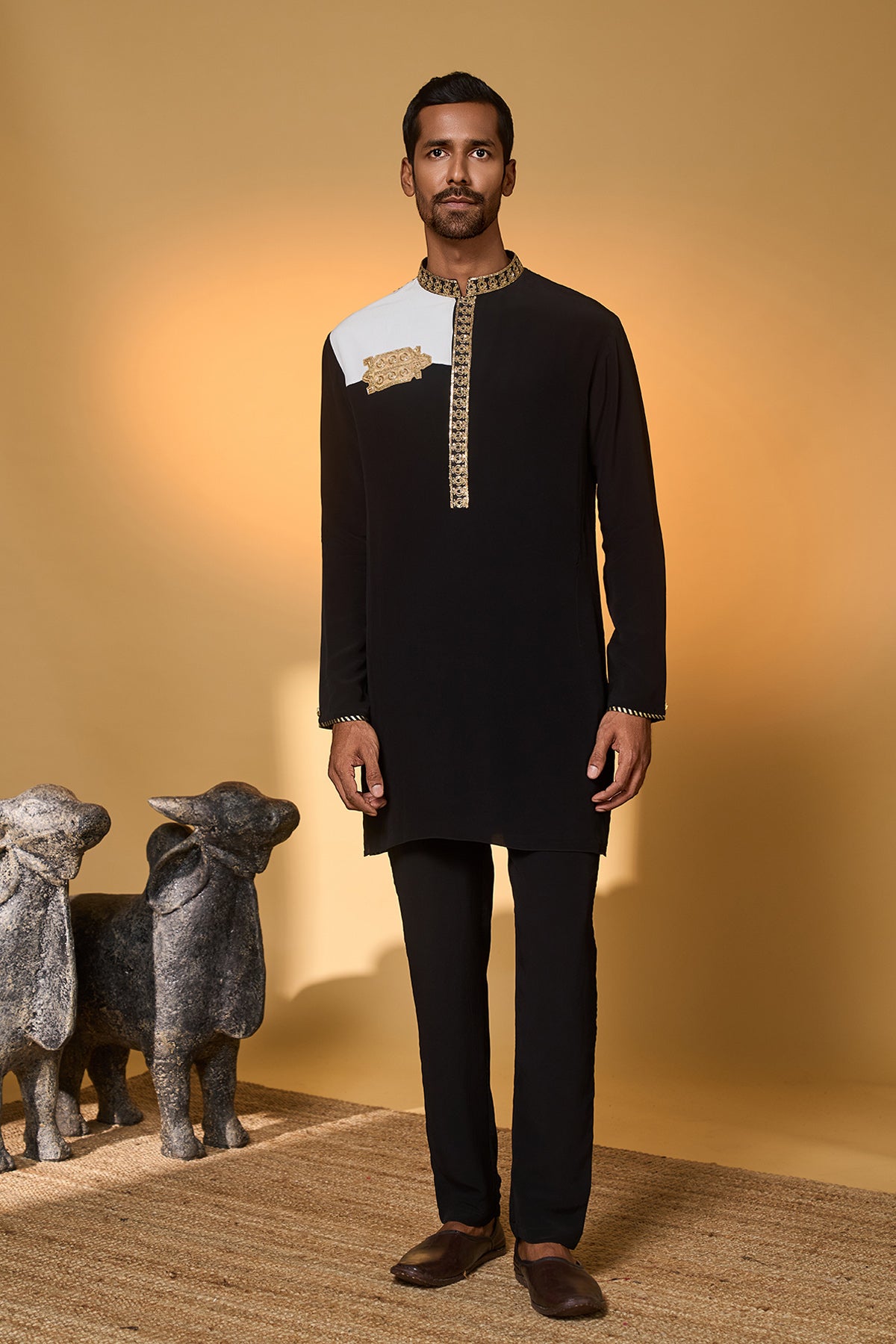 Black & White Turtle Tale Kurta Set
