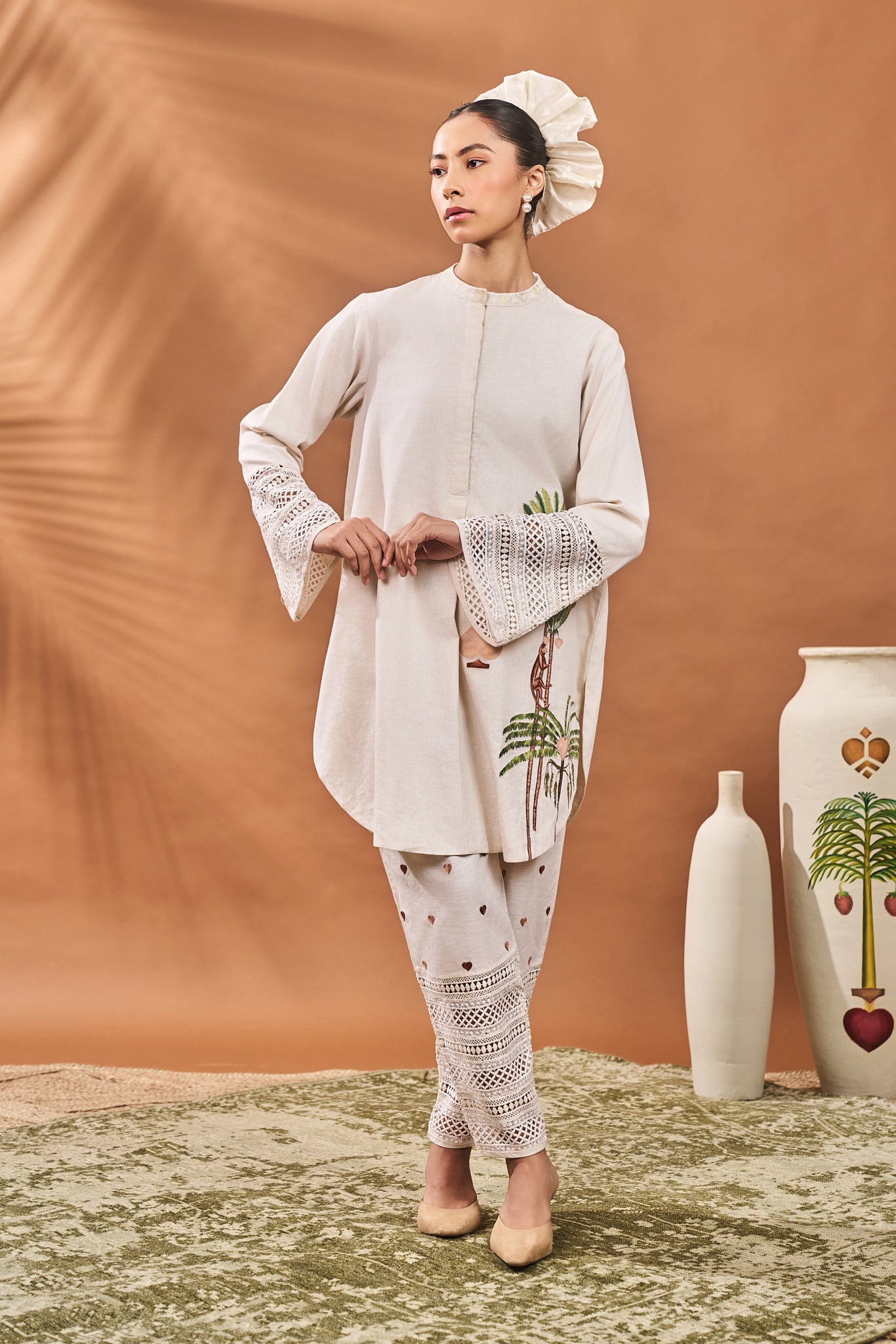Ivory Blooming Board Tunic Set