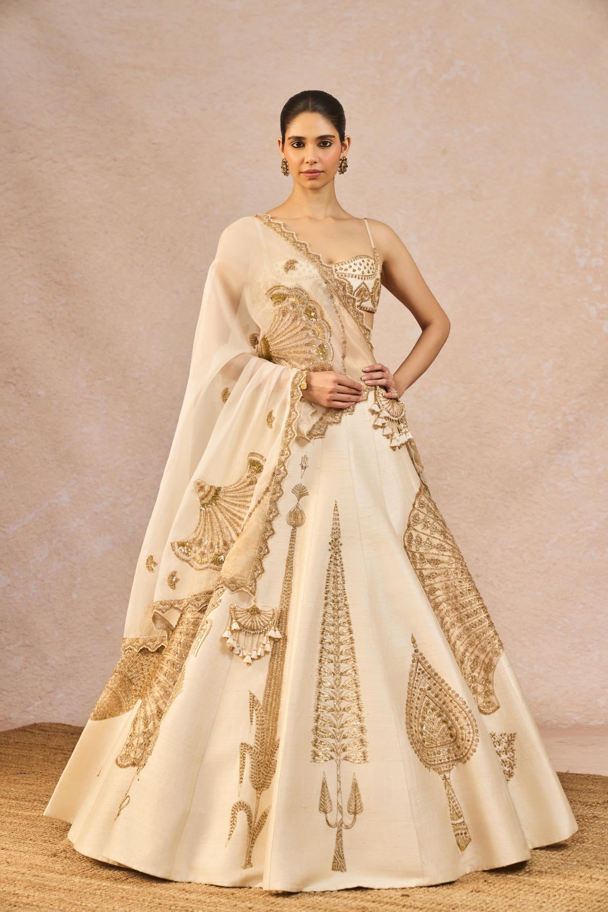 The 'Pehli Kiran' Lehenga