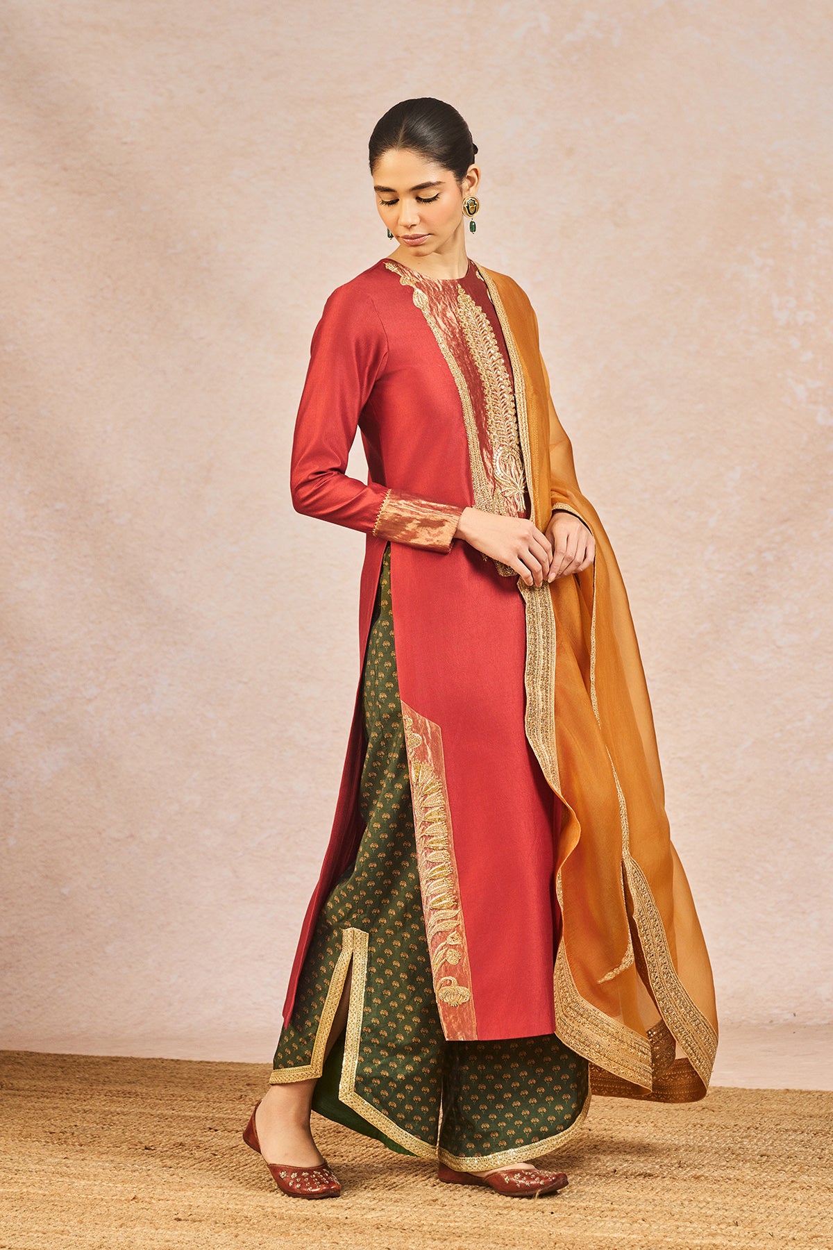 'Dil Lubhata' Set