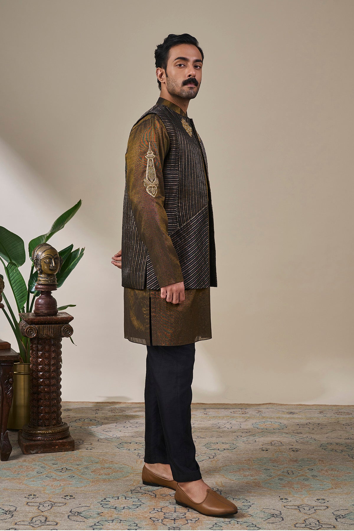 Raat Sona Menswear Set