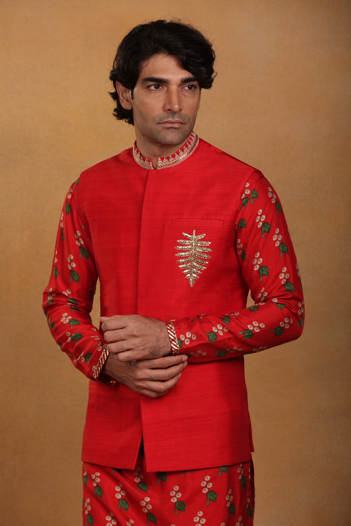 Red Embroidered Bandi